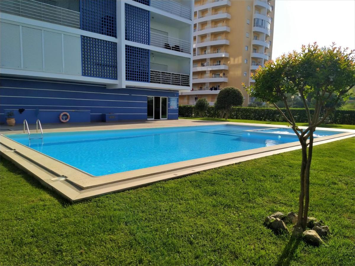 Algarve Beach Vibes Apartment, Wifi, Pool, Ac, Bbq Portimao Luaran gambar